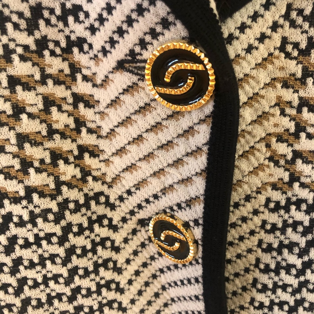 Liola Jacket 12 - image 3